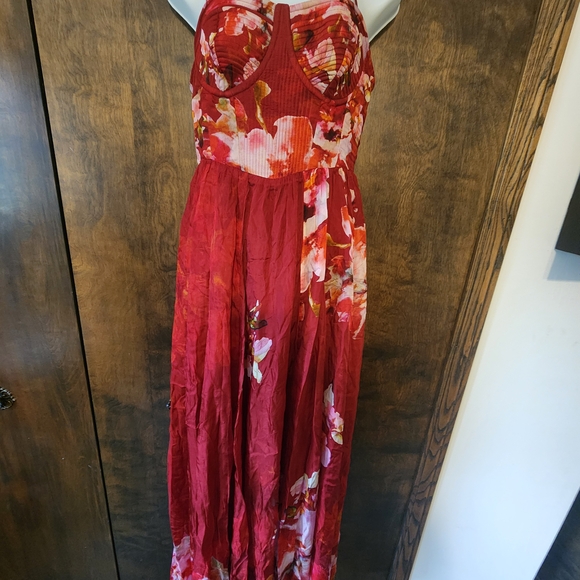 NWT HEMANT & NANDITA Vibrant Red Dress - Picture 4 of 16